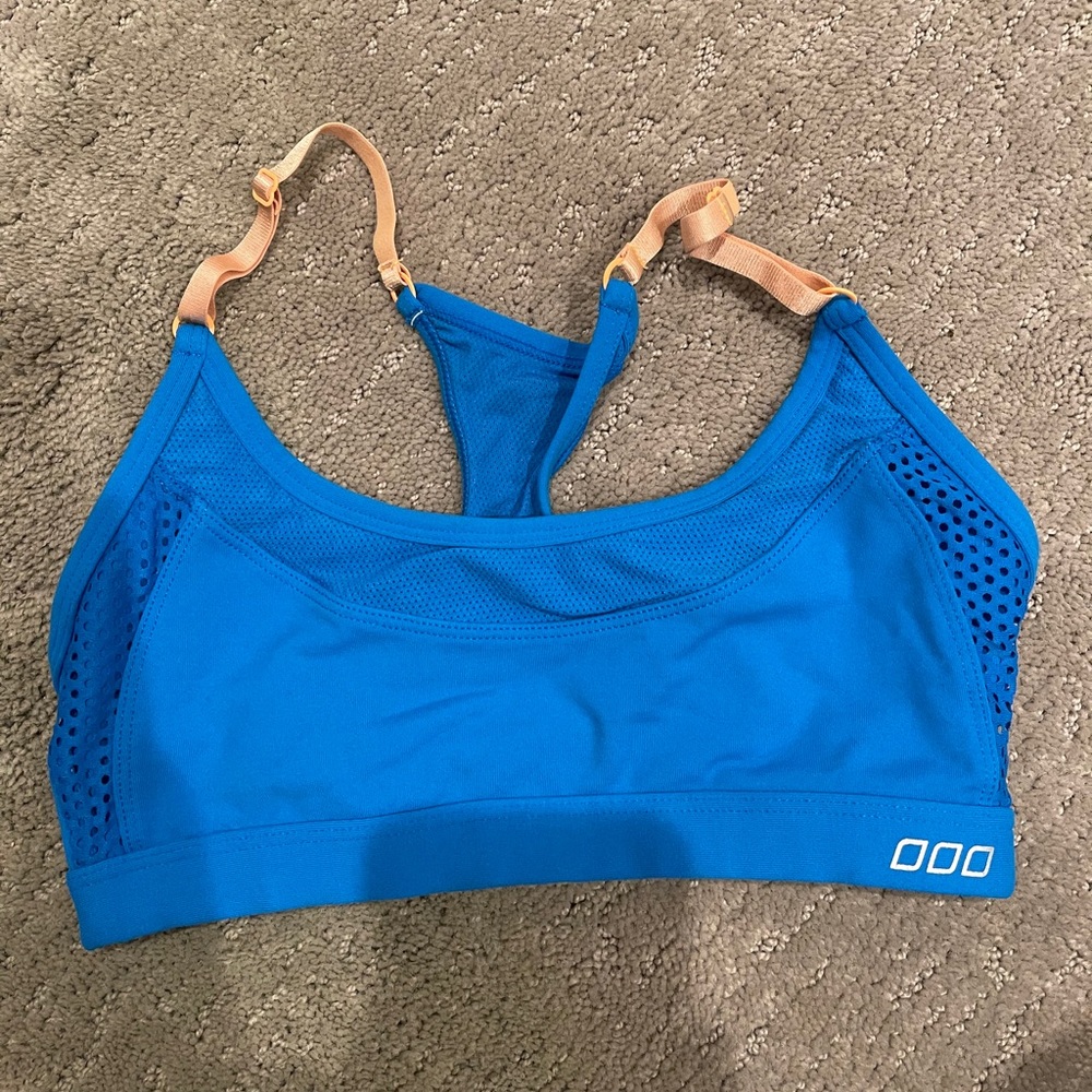 Lorna Jane sports bra